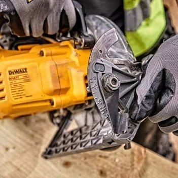 Пила дисковая аккумуляторная DeWalt (DCS577N) - без аккумулятора и зарядного устройства