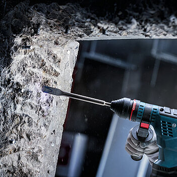Зубило плоске Bosch SDS-Plus-8C EXPERT 20х250 мм 1 шт. (2608901695)