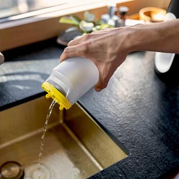 Пылесос аккумуляторный для окон Karcher WV 3 Comfort Care (1.633-690.0)