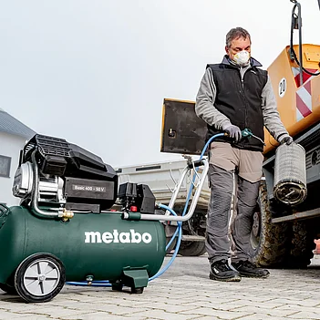 Компресор масляний Metabo Basic 400-50 V (601526000)