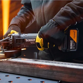 Набор инструментов аккумуляторных DeWalt McLaren F1 TEAM LIMITED EDITION (DCK5222MP3T)