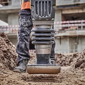 Вибротрамбовка аккумуляторная DeWalt POWERSHIFT (DCPS660N) - без аккумулятора и зарядного устройства