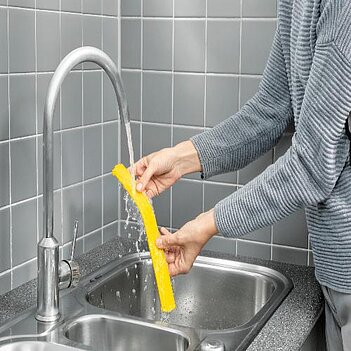 Пилосос акумуляторний для вікон Karcher WV 6 Plus (1.633-741.0)