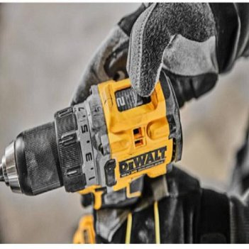 Аккумуляторная дрель-шуруповерт DeWalt (DCD800P2T)