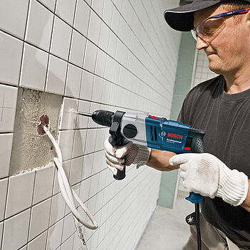Дриль ударний Bosch PRO GSB 18-2 RE (06011A2190)