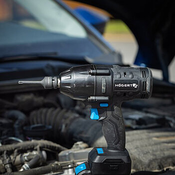 Головка торцевая с битой Torx ударная Hoegert Cr-Mo 1/2" T45 (HT4R037)
