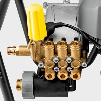 Мийка високого тиску Karcher HD 6/15-4 M Classic (1.367-900.0)