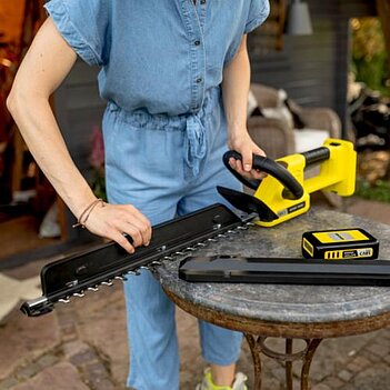 Кусторез аккумуляторный Karcher HGE 3-18 (1.445-610.0) - без аккумулятора и зарядного устройства