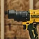 Аккумуляторная дрель-шуруповерт DeWalt со сменными насадками (DCD803NT) - без аккумулятора и зарядного устройства Аккумуляторная дрель-шуруповерт DeWalt со сменными насадками (DCD803NT) - без аккумулятора и зарядного устройства
