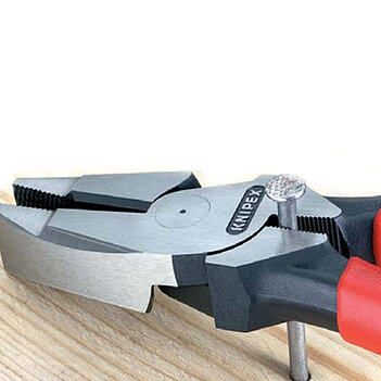 Плоскогубцы KNIPEX 240 мм (09 01 240)
