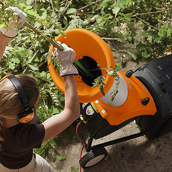 Измельчитель садовый Stihl GHE 250 (60080111040)