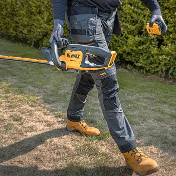 Кусторез аккумуляторный DeWalt (DCMHT562P1)