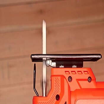 Лобзик электрический Black&Decker (BES603)