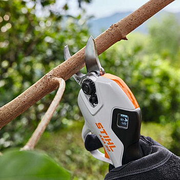 Секатор аккумуляторный Stihl ASA 20 Set (VA050116210)