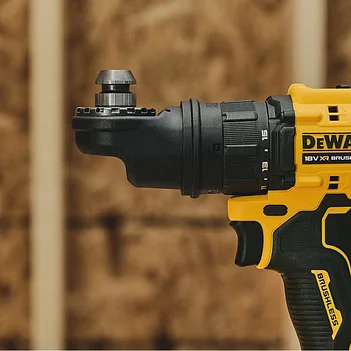 Аккумуляторная дрель-шуруповерт DeWalt со сменными насадками (DCD803NT) - без аккумулятора и зарядного устройства