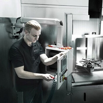 Отвертка крестовая/шлицевая диэлектрическая WERA PlusMinus 165 iS Slim PZ2/SL2,0 х 100 мм 1000V VDE (05006466001)