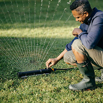 Дощувач осцилюючий Fiskars Comfort S-L (1070833)