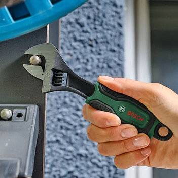 Ключ разводной Bosch 150 мм (1600A039HN)