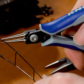 Круглогубці KNIPEX 135 мм для електроніки прецизійні (34 32 130)