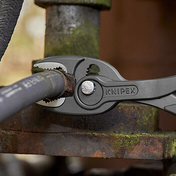 Кліщі переставні KNIPEX TwinGrip 200 мм (82 02 200)