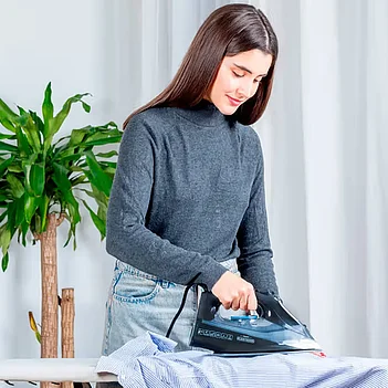 Утюг Black&Decker (BXIR2805E)