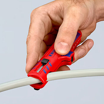 Инструмент для снятия изоляции KNIPEX 125 мм (16 85 125 SB)