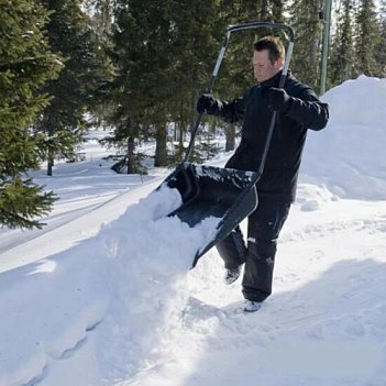 Лопата-скрепер снегоуборочная Fiskars  (1001631)