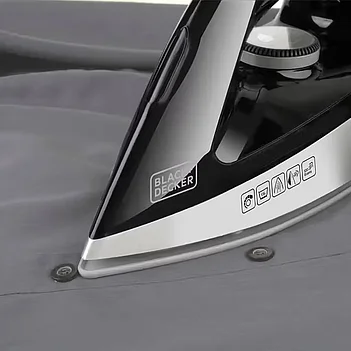 Утюг с парогенератором Black&Decker (BXSS2200E)