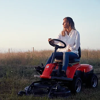 Зарядний пристрій для райдерів Husqvarna PS 300T (5953086-01)