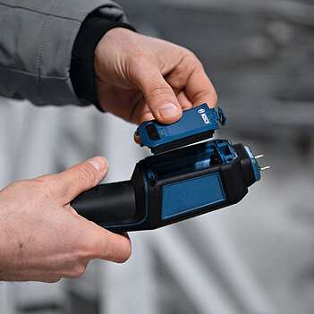 Детектор влаги Bosch GMP 2-15 (0601078100)