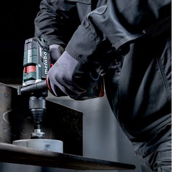 Аккумуляторная дрель-шуруповерт Metabo  BS 18 LTX-3 BL I Metal (603181850)- без аккумулятора и зарядного устройства