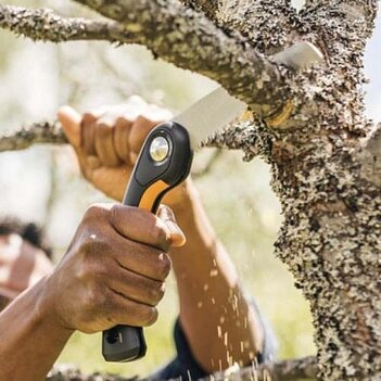 Полотно ножовочное по дереву Fiskars Plus SW69 210 мм (1067555)