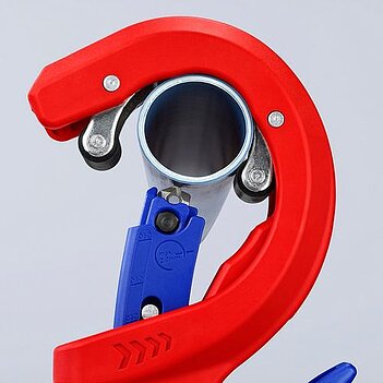 Труборез механический роликовый KNIPEX DP 50 (90 23 01 BK)