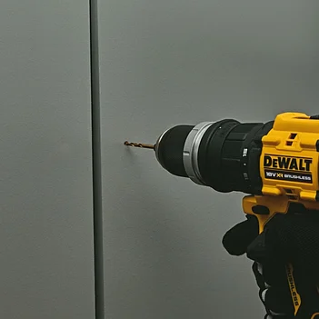 Аккумуляторная дрель-шуруповерт DeWalt со сменными насадками (DCD803NT) - без аккумулятора и зарядного устройства