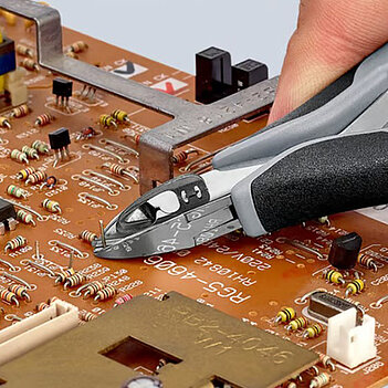 Бокорізи KNIPEX 115 мм антистатичні (77 12 115 ESD)