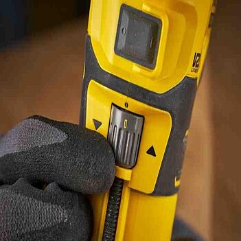 Фрезер кромковий акумуляторний Stanley FATMAX (SFMCW400B) - без акумулятора та зарядного пристрою