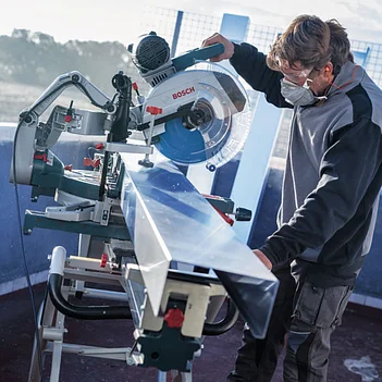 Диск пильный по алюминию Bosch Expert for Aluminium 216х1,8x30мм (2608644110)