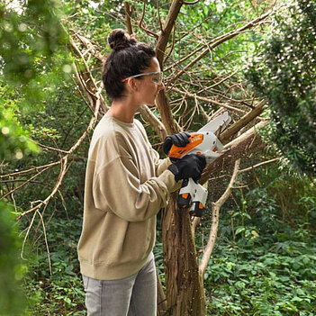 Аккумуляторная цепная мини-пила Stihl GTA30 SET (GA050116918)
