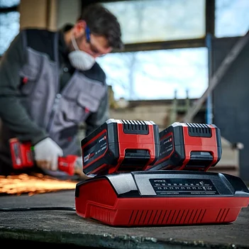 Зарядний пристрій Einhell Power X-Twincharger 4A (4512161)