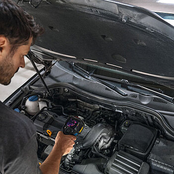 Тепловизор Bosch GTC 12V-450-13 (0601083901)