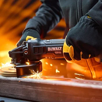 Набор инструментов аккумуляторных DeWalt McLaren F1 TEAM LIMITED EDITION (DCK3222MP2T)