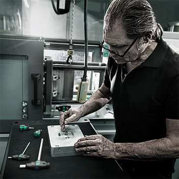 Набор отверток WERA Hex-Plus 454/7 HF Set 1 7 шт. с фиксирующей функцией (05023450001)