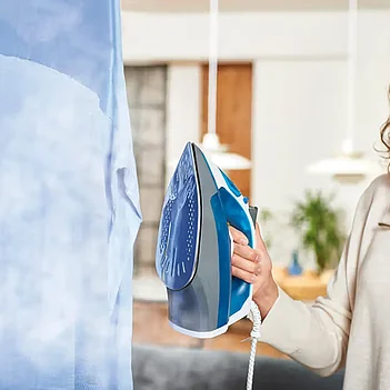 Утюг Black&Decker (BXIR2200E)