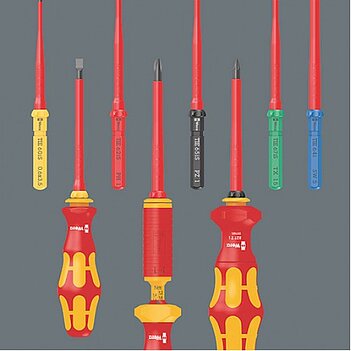 Викрутка зі змінними стрижнями діелектрична WERA Kraftform Kompakt VDE 16 Universal 1 TIE 16 шт. (05006607001)