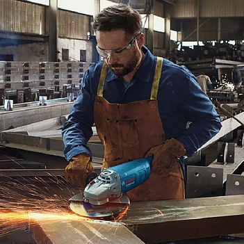 Кутова шліфмашина Bosch GWS 2200 (06018C1120)