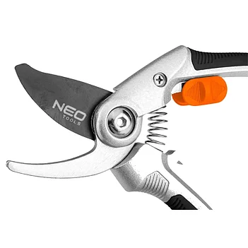 Секатор Neo Tools By-pass (15-212)